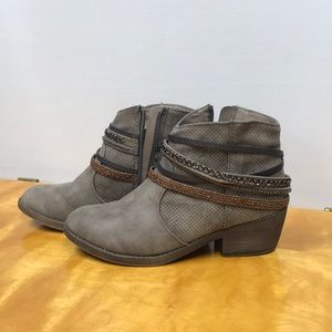 So Booties in “Stone,” Size 6